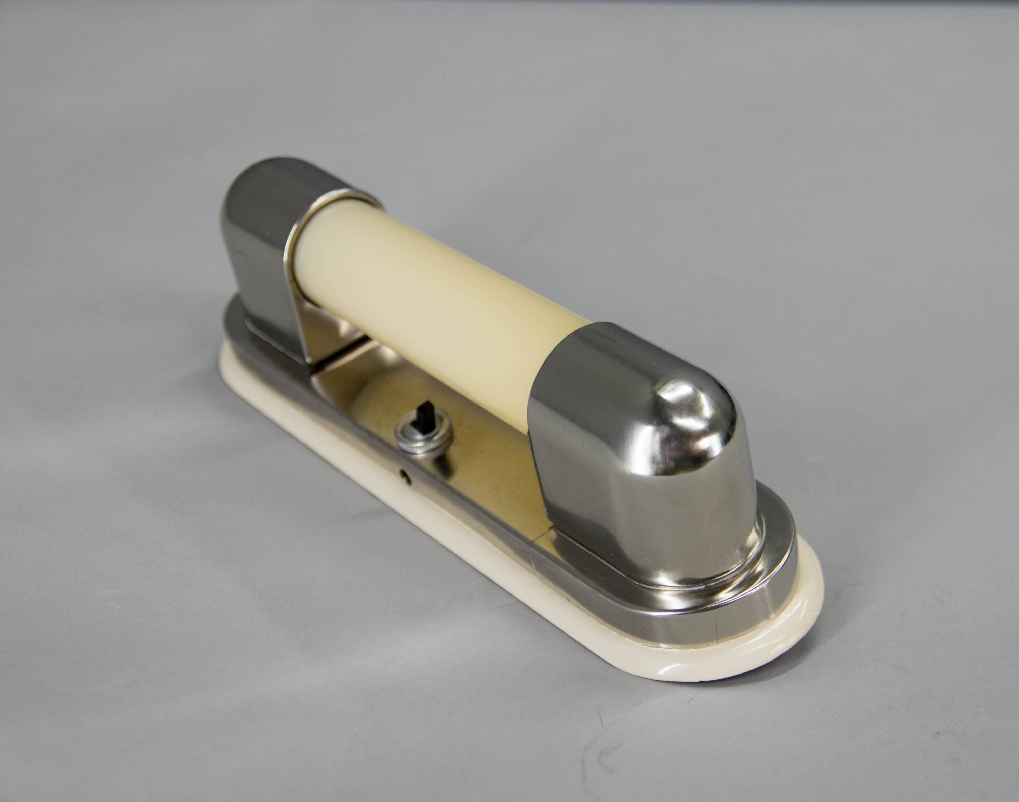 Art Deco / Functionalist / Bauhaus Wall Light, 1930s, Restored