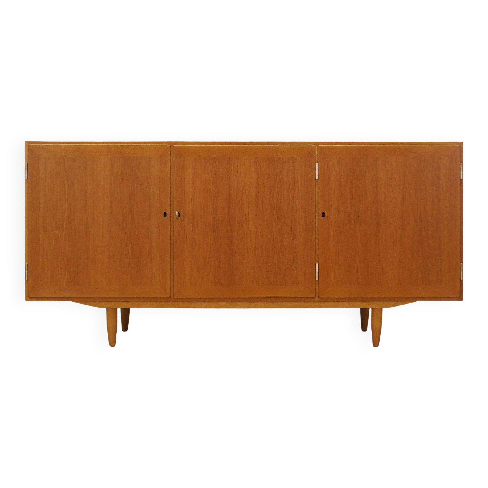 Ash sideboard, Danish design, 1970s, designer: Carlo Jensen, production: Hu