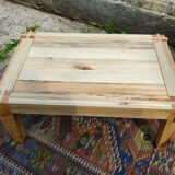 Table basse en bois huilé