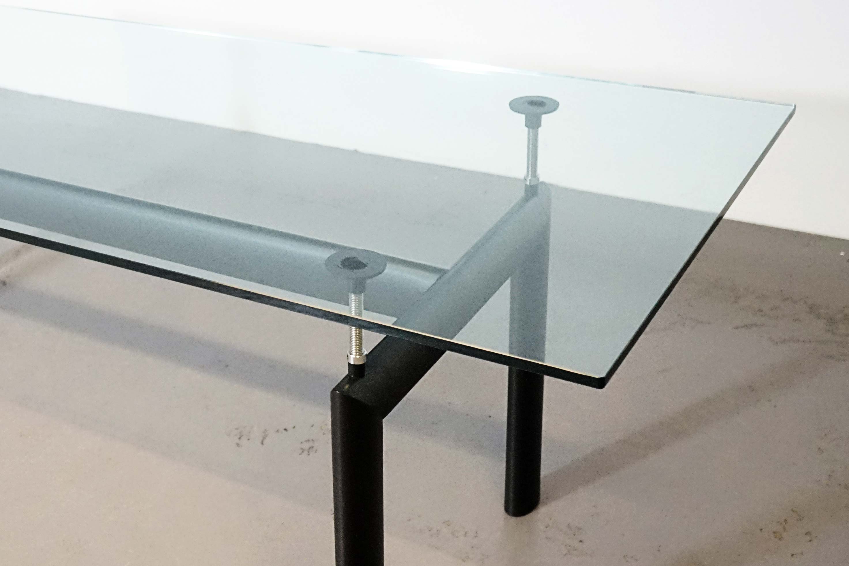 LC 6 table by Le Corbusier