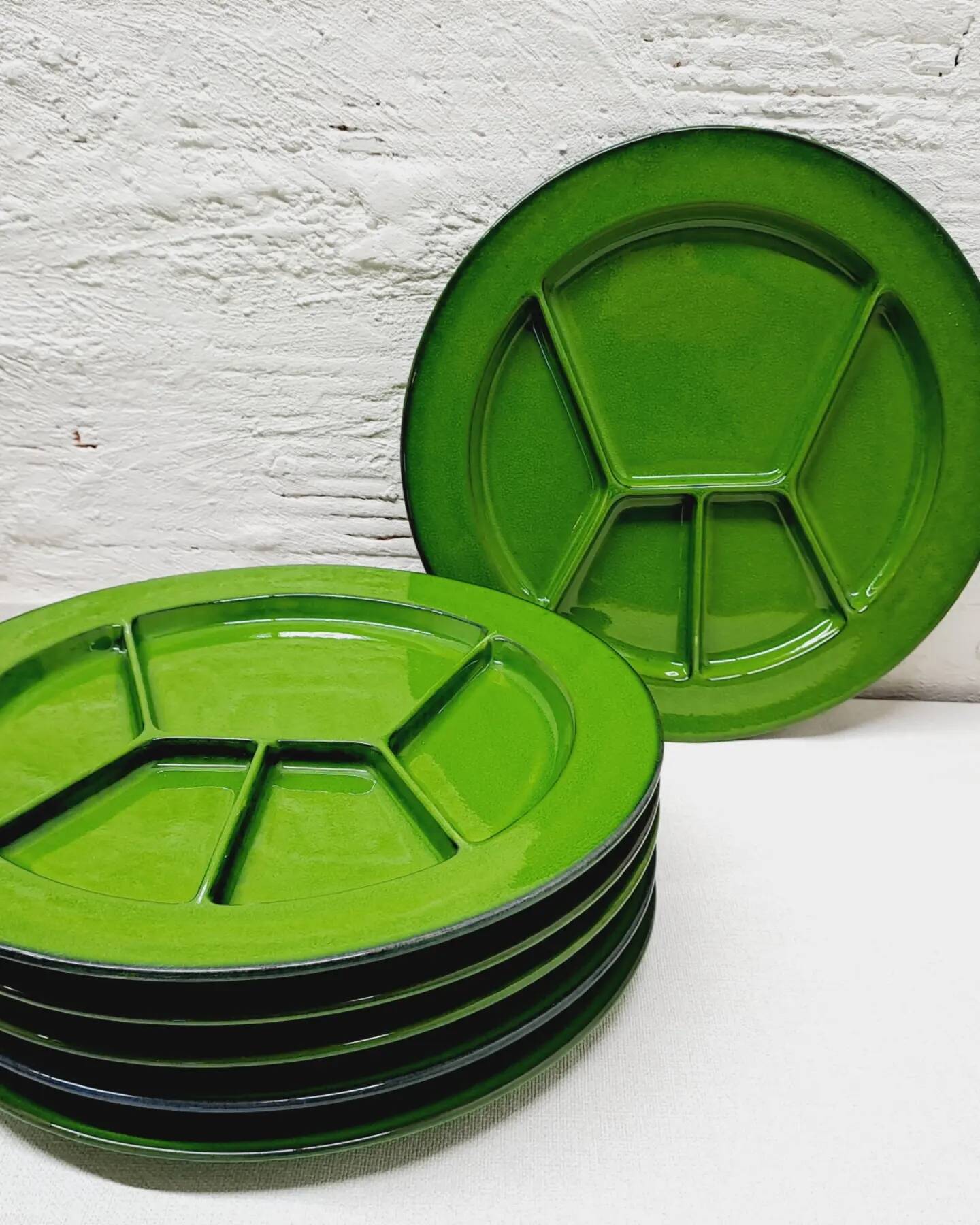 Set of 6 Villeroy and Boch fondue plates