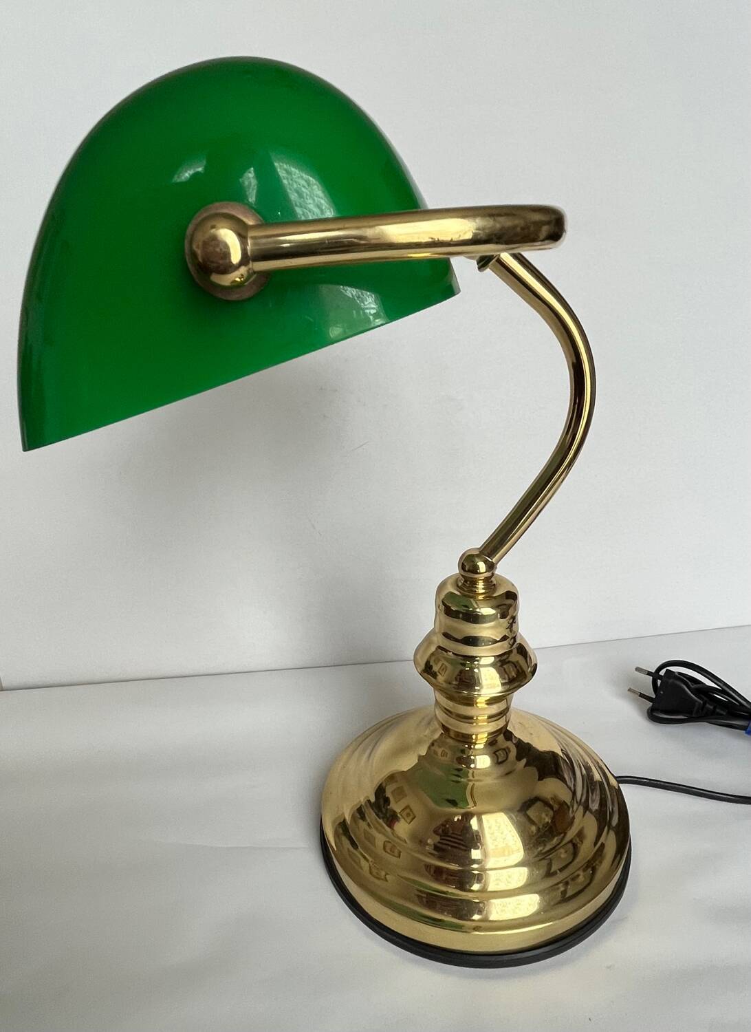Banker's lamp