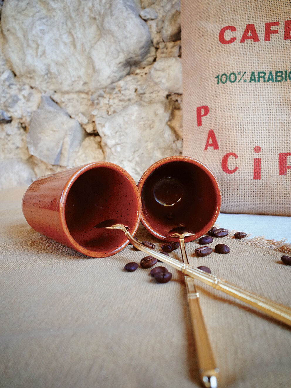 2 coffee cups / Mazagran in Digoin sandstone