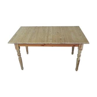 Farm table