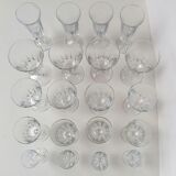 20-piece vintage 70s stemmed glass set