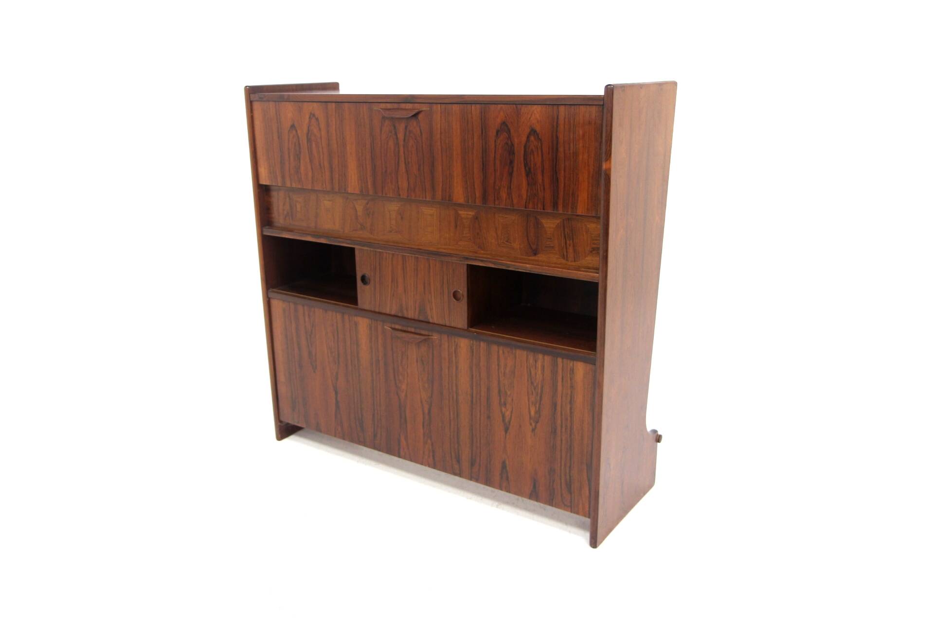 Rosewood bar cabinet "SK 661" and its 2 stools, Johannes Andersen, Denmark, 1960
