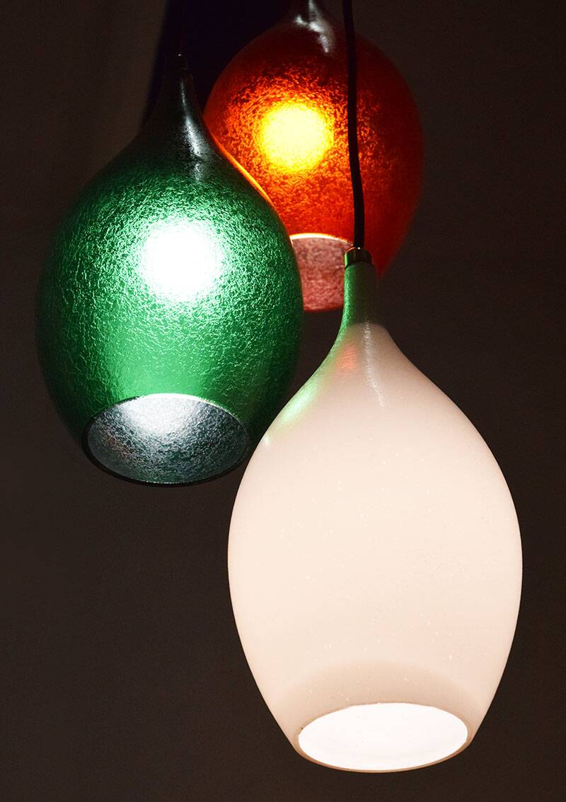 Flavio Poli for Seguso Vetri d’Arte, three-light glass chandelier, 1950s