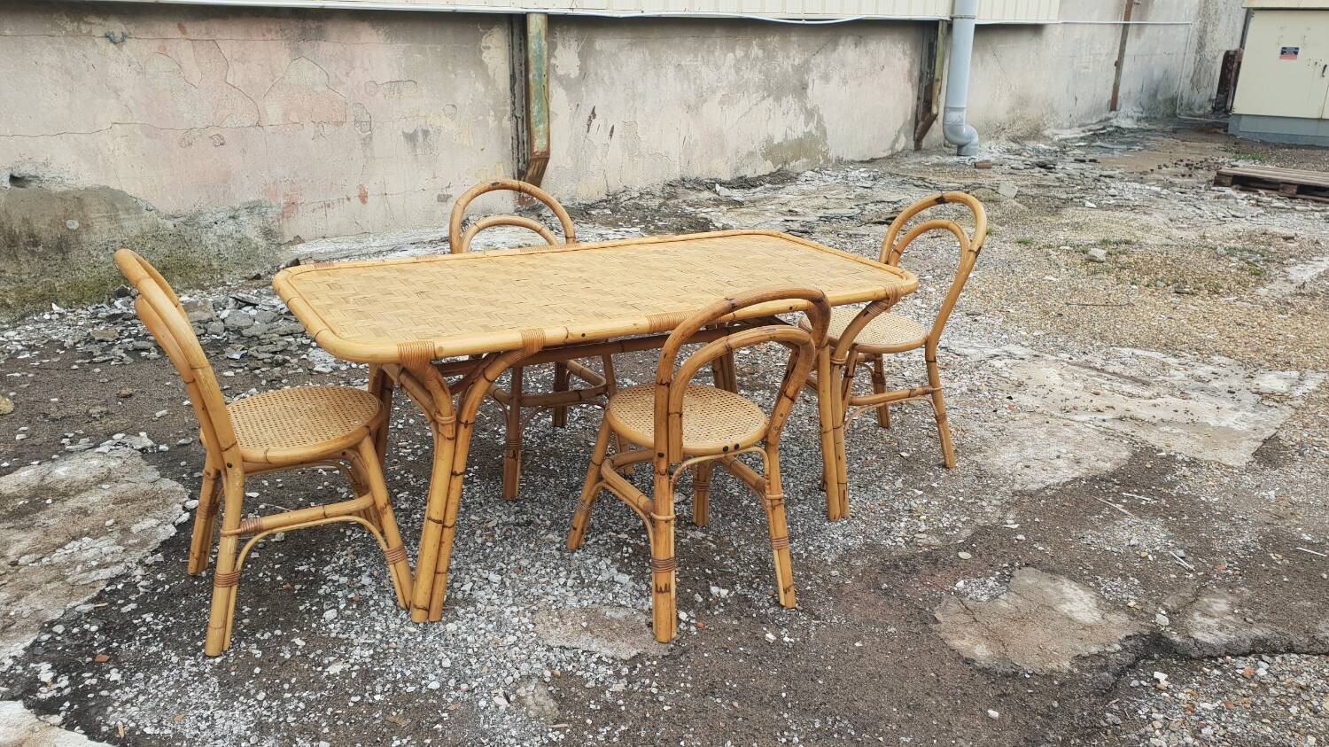 1970s rattan dining table