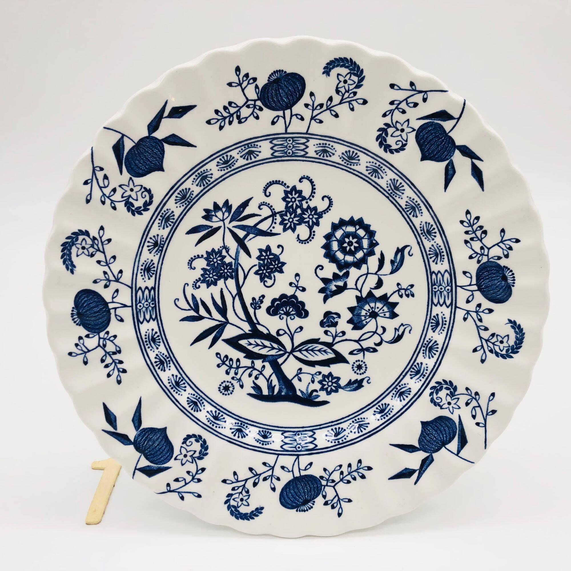 6 Dessert Plates, J & G Meakin Classic White Blue Nordic.