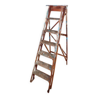 Old painter's stepladder 7 steps