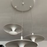 Suspension cascade design 3 white metal saucers