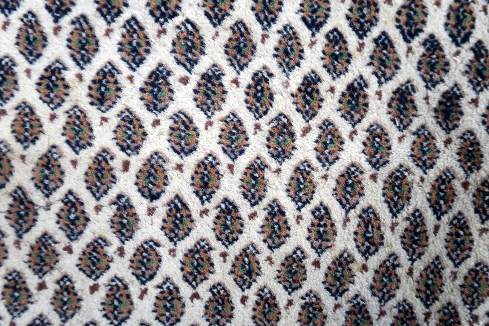 Tapis Vintage Indo-Seraband en Laine (253cm), Années 1970