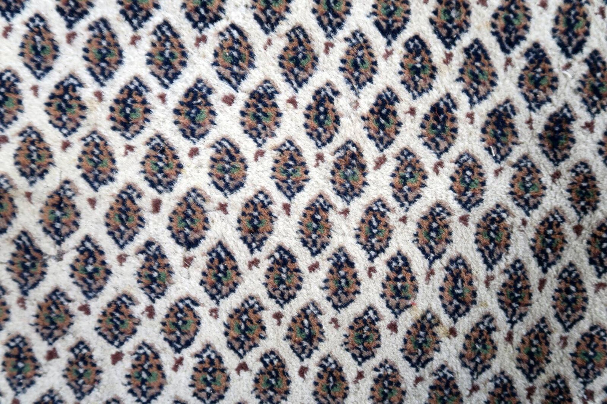Tapis Vintage Indo-Seraband en Laine (253cm), Années 1970