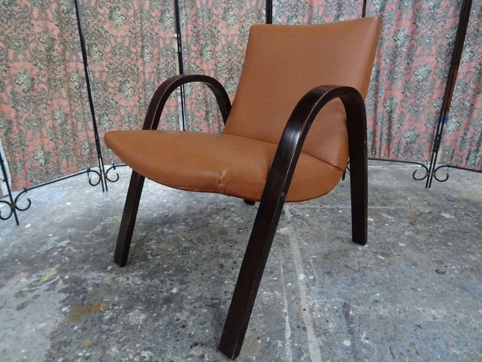 Pair of bow wood Steiner chairs