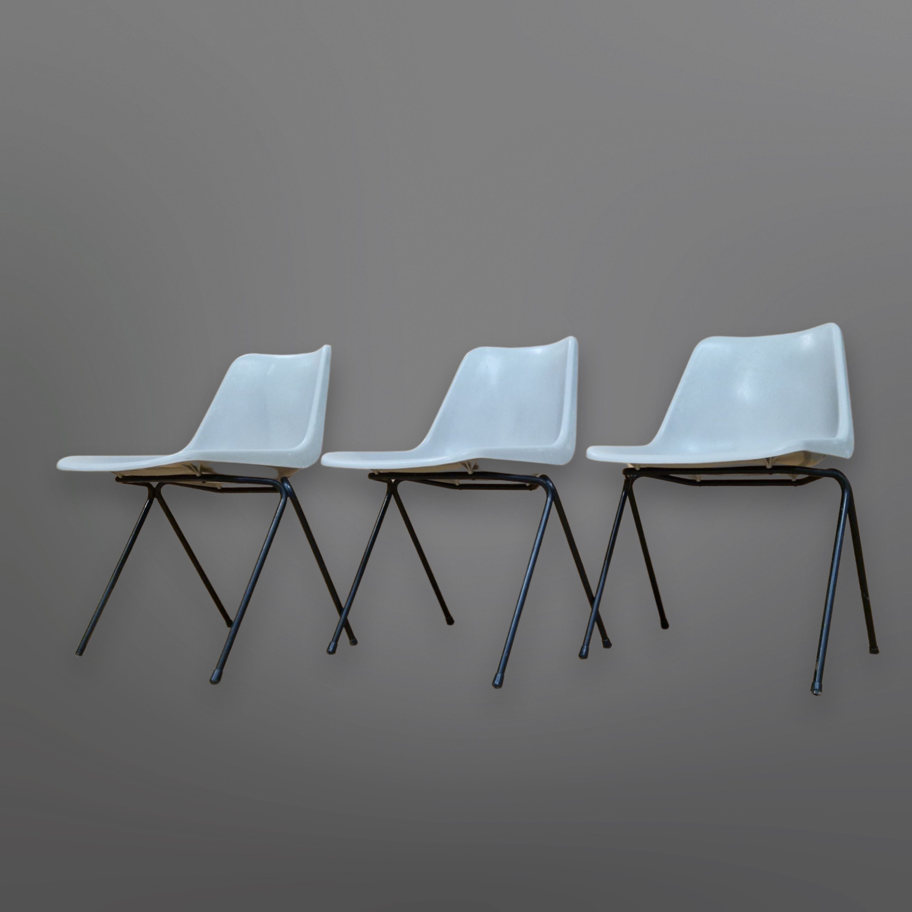 Polyprop stacking chairs by Robin Day for Tecno, Italy 1960s