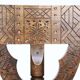 Chaise traditionnelle suédoise sculptée « Monkstol »
