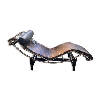 LC4 Le Corbusier armchair