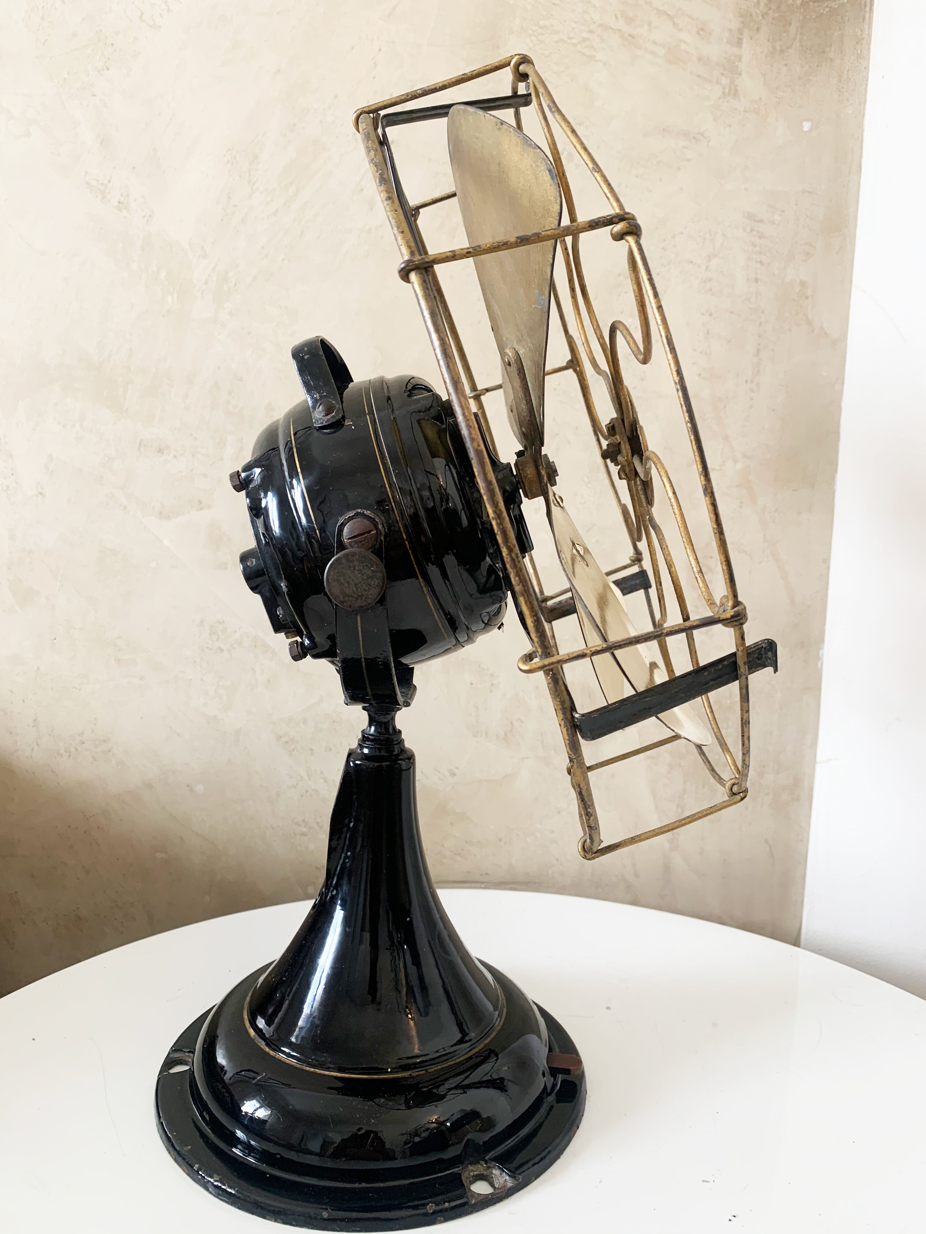 GEC 1930s General Electric England Fan 4 Brass Blade Table Fan