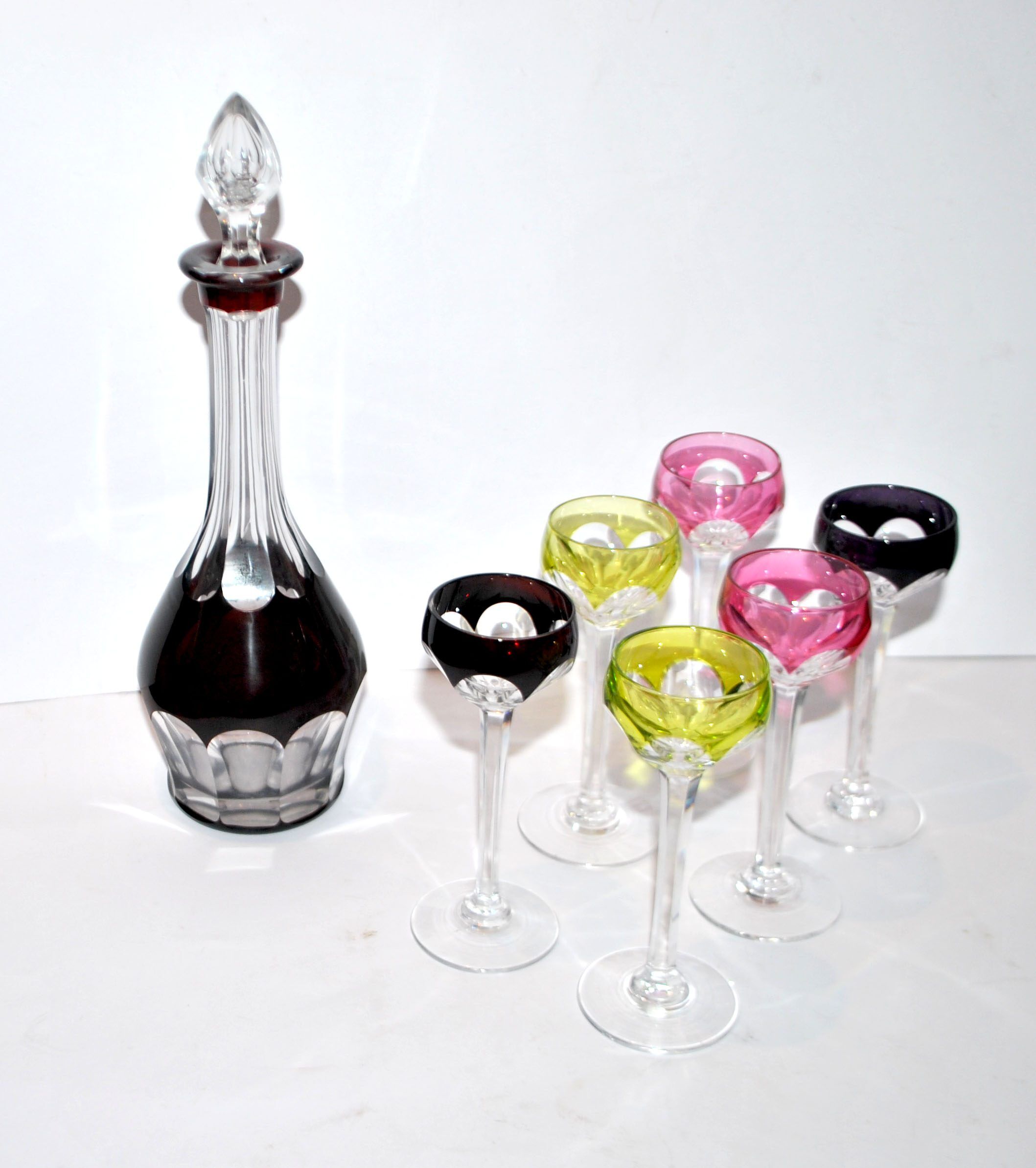 Carafe et 6 verres à liqueur Saint-Louis Bristol Joseph overlay cristal doublé