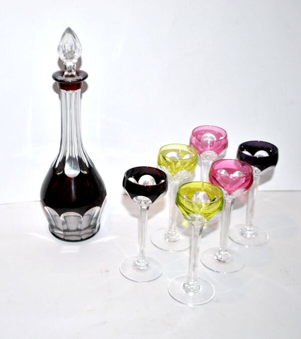 Carafe et 6 verres à liqueur Saint-Louis Bristol Joseph overlay cristal doublé