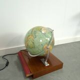Glazen globe Columbus Paul Oestergaard met atlas en lamp
