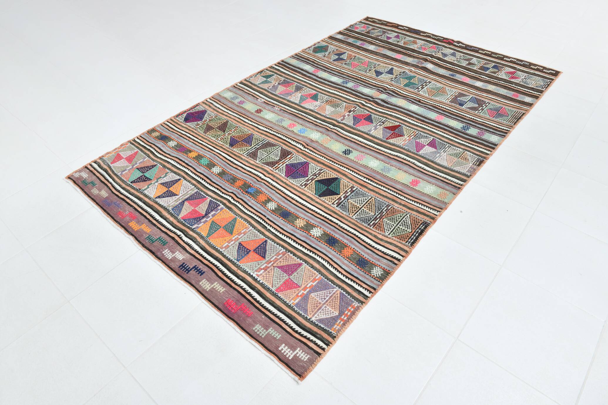 163x280Cm Fuchsia & Pink Persian Kilim Rug, 5x9 Soft Rug