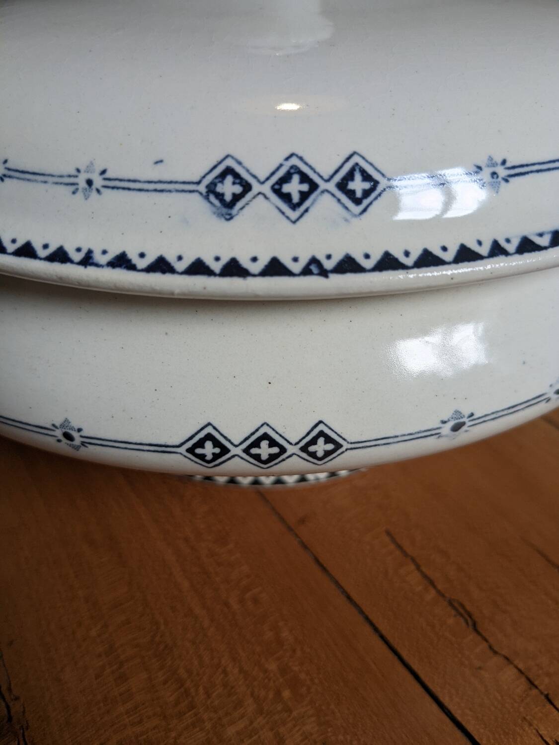 Russia Gien Soup Tureen