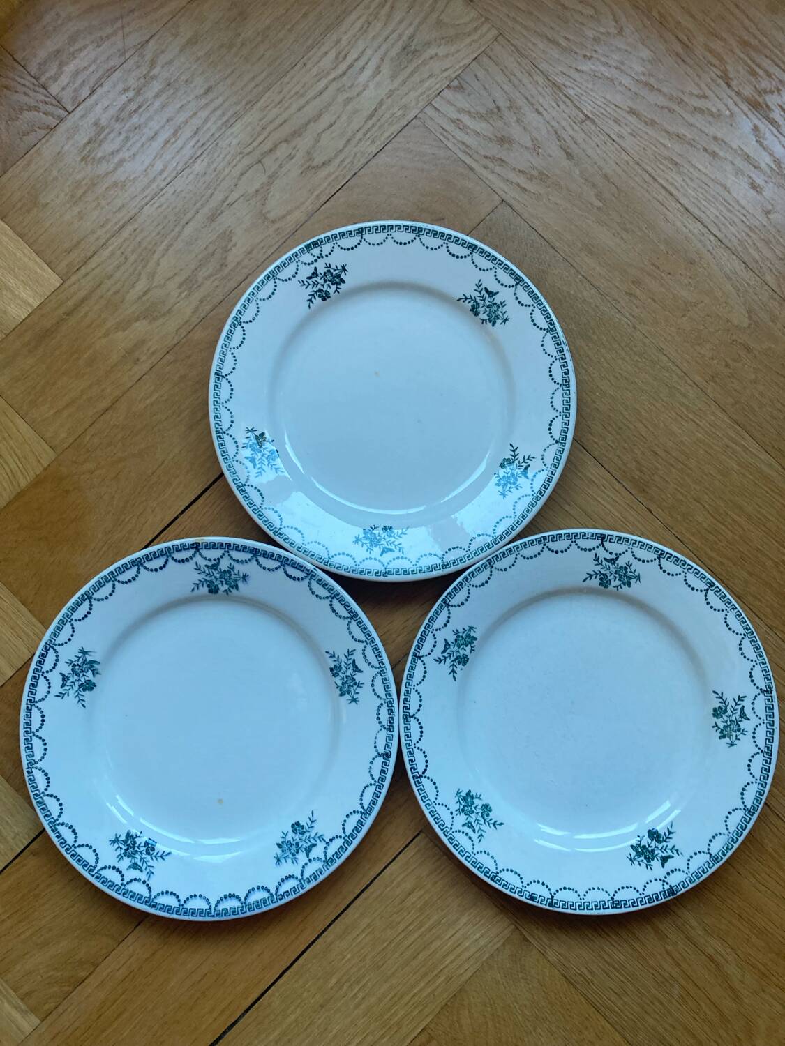 Dessert plates Saint Amand Ceranord