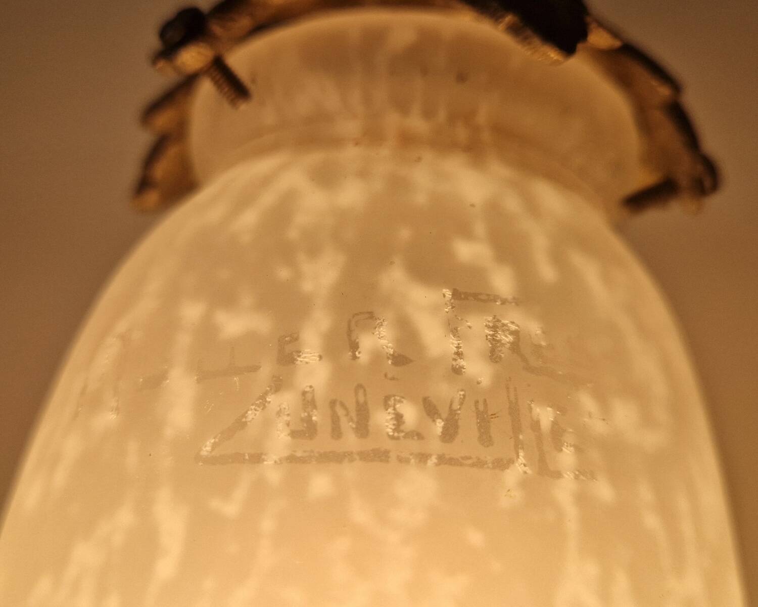 Art Deco wall light by Müller Frères - Circa 1920