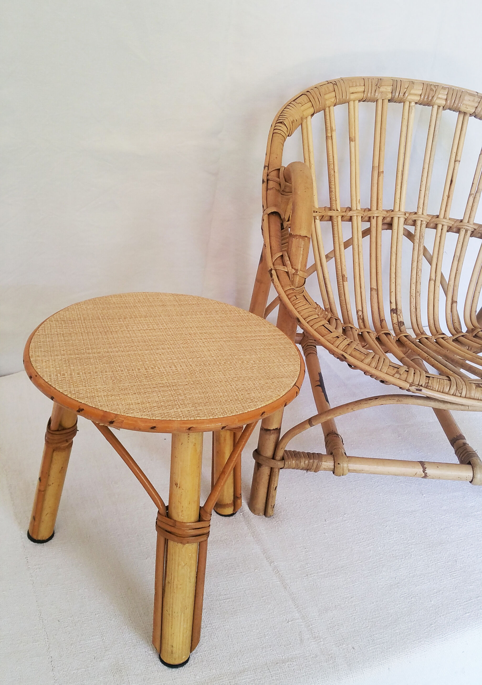 Rattan table 60/70