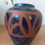 Hand-turned stoneware vase – Iridescent glaze