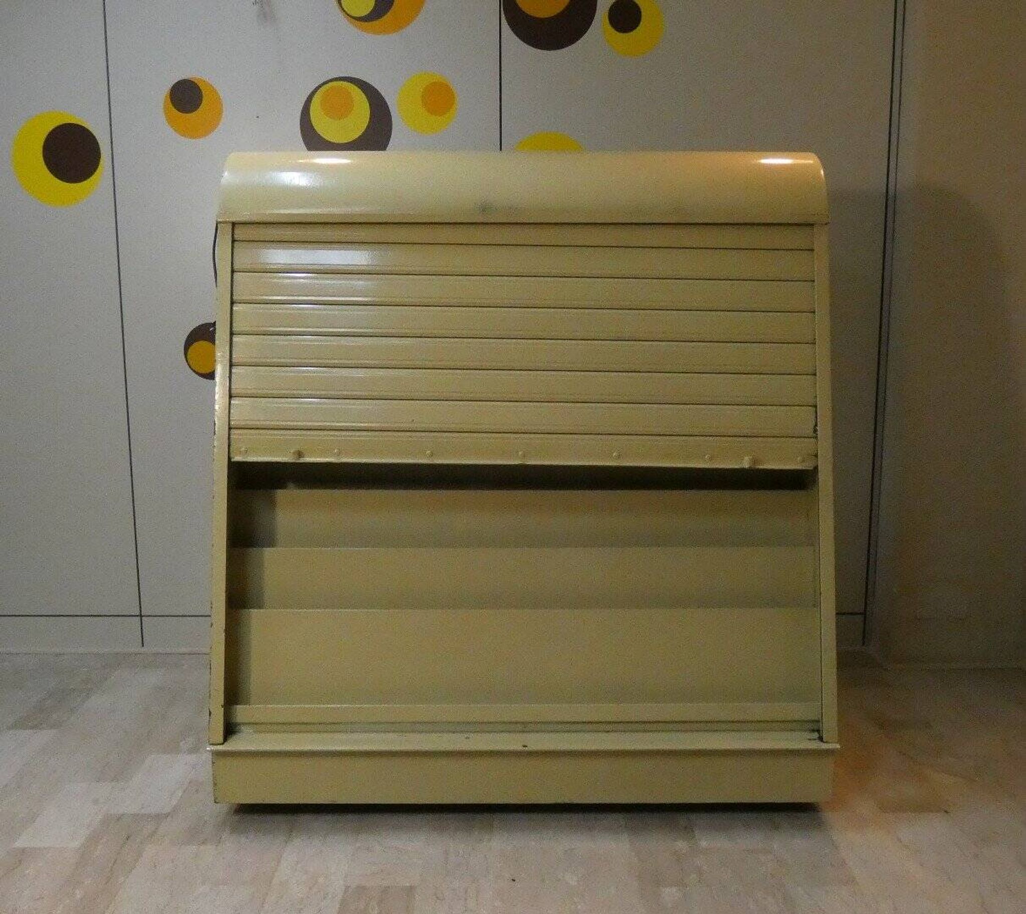 Painted iron display stand, Italy, 1960s.