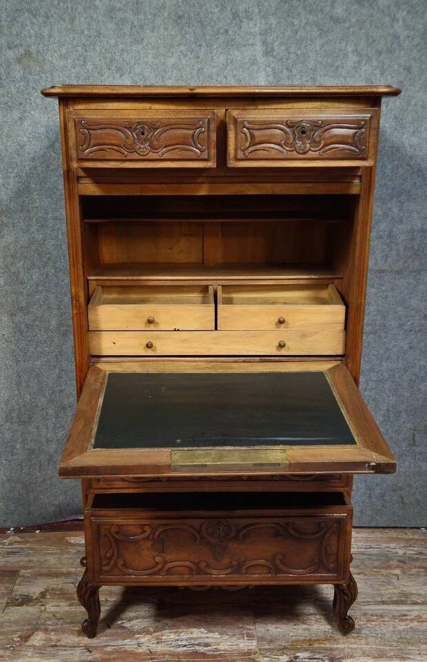 Antique walnut secretary – Louis XV style – Drop-down – 19th century