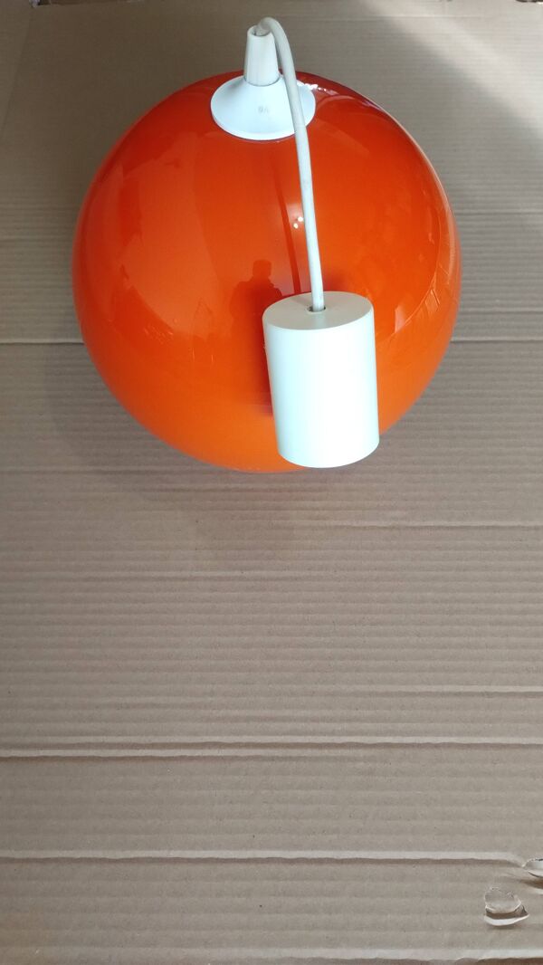 Suspension opaline année 60