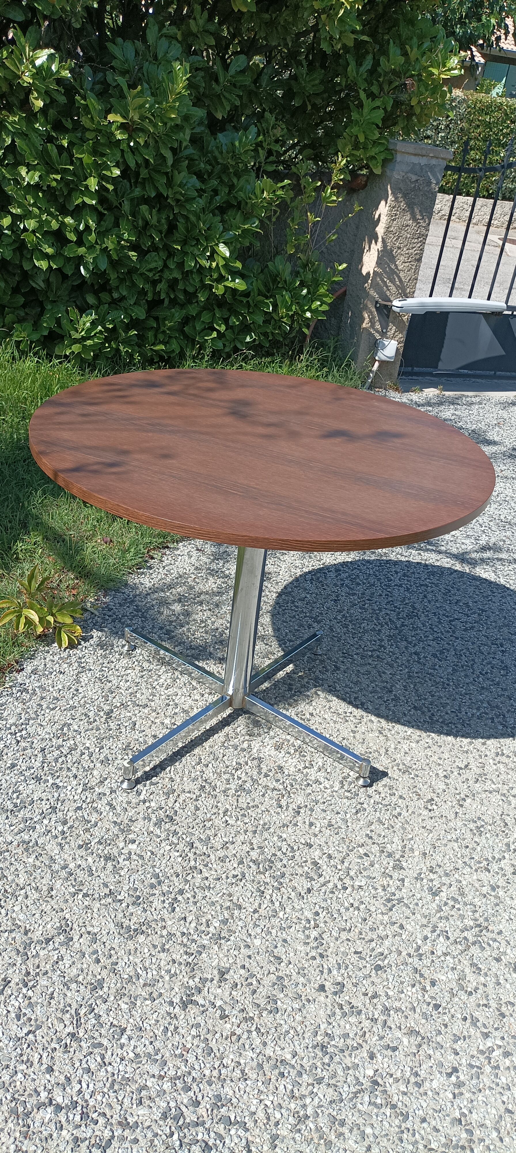 Table ronde formica