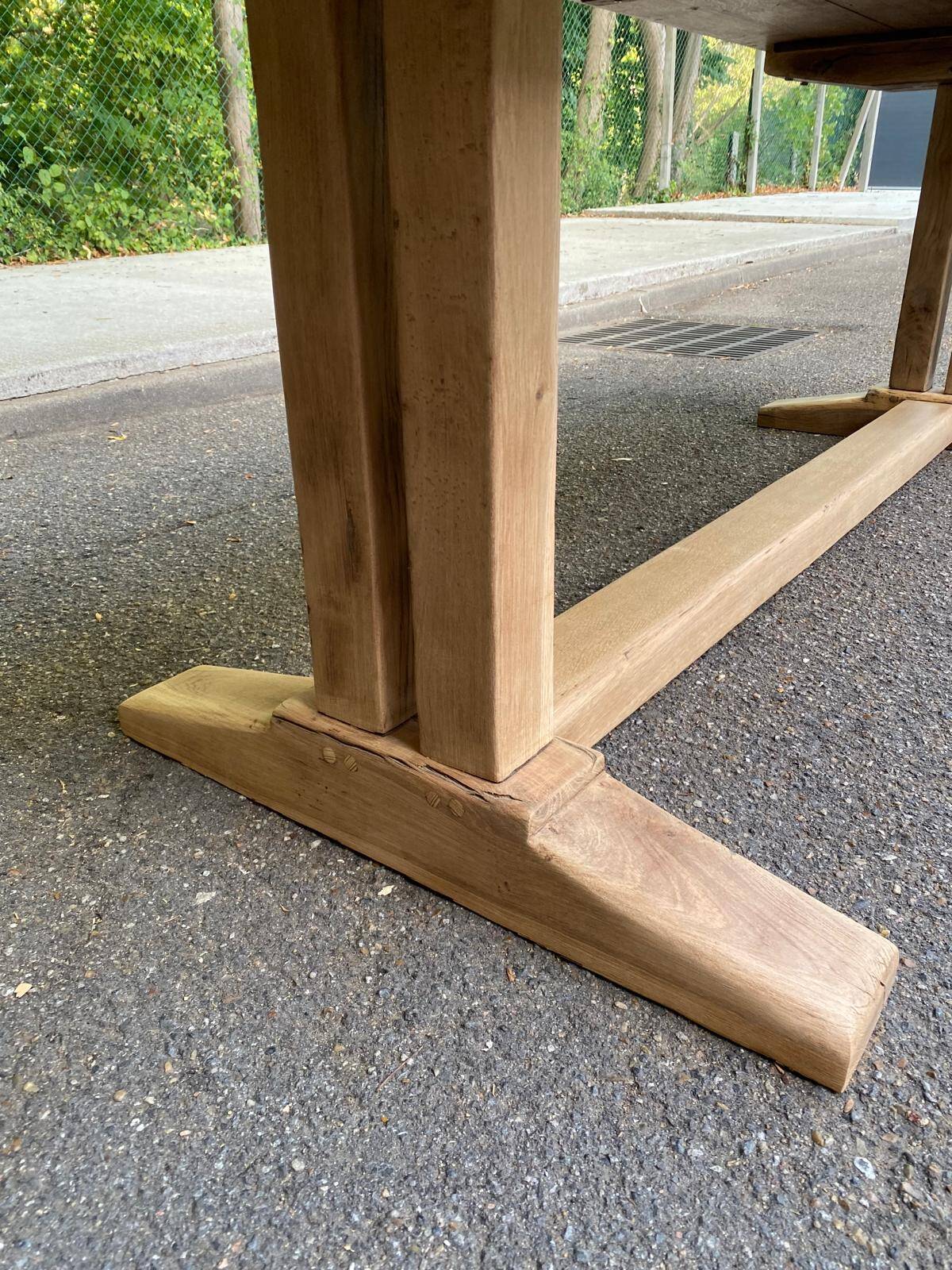 Grande Table de Monastère décapée en chêne massif brut 225cm