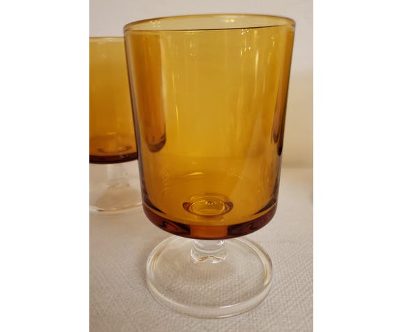 70's walking glass