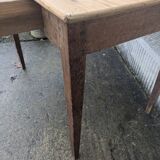 Farm table
