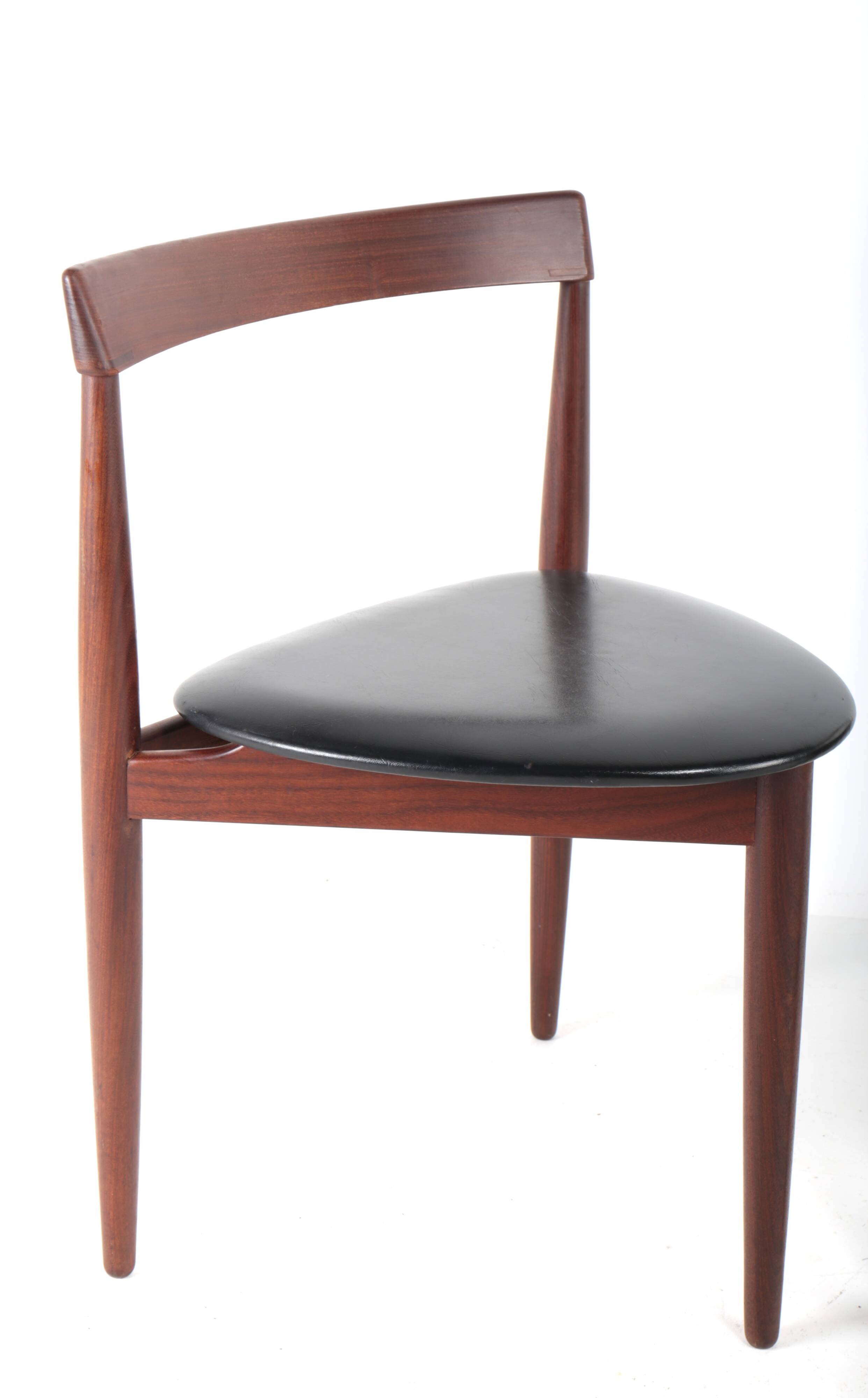 Pair of "Roundette" chairs by Hans Olsen for Frem Rolje, Denmark