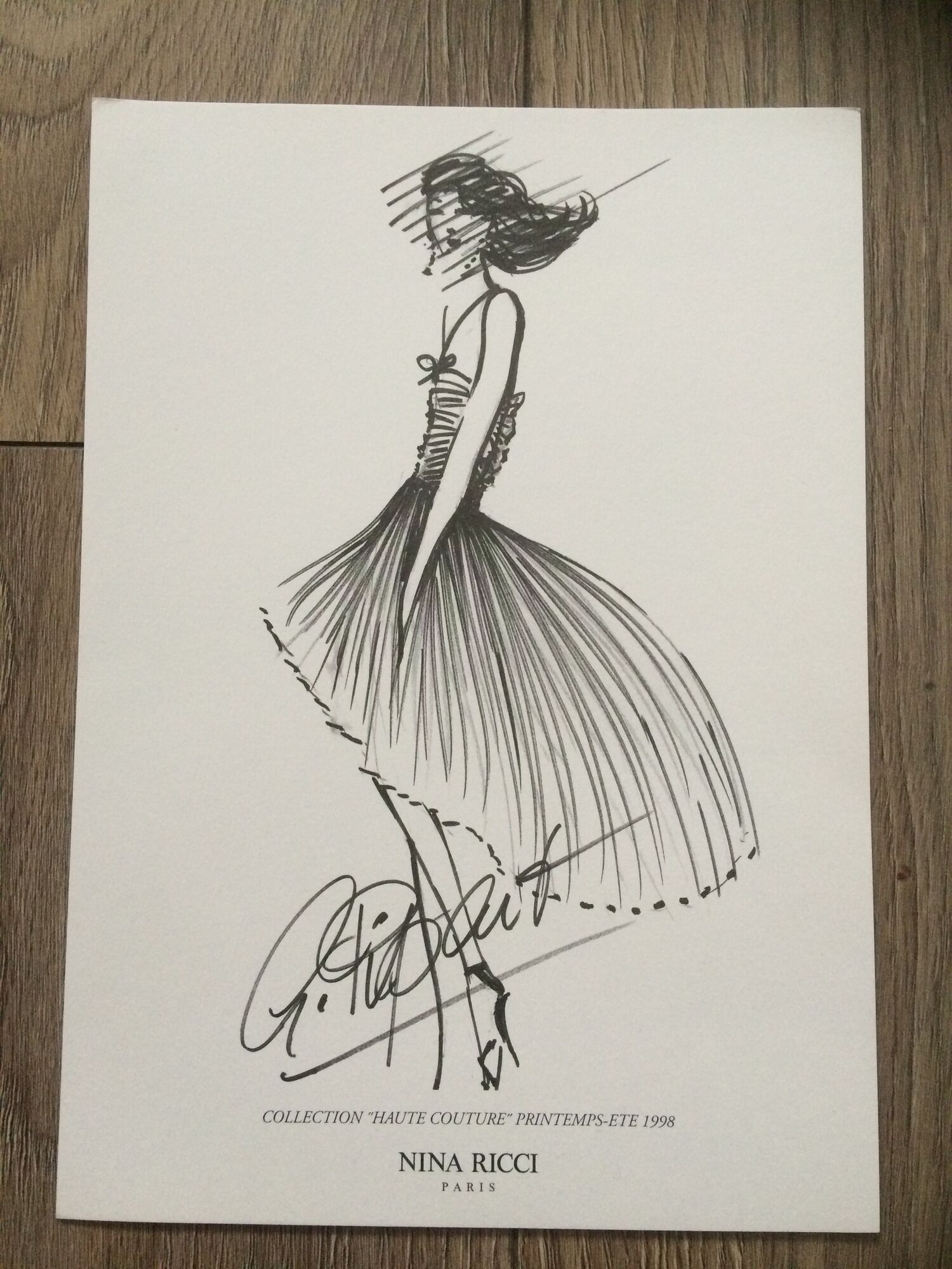 Fashion illustration Nina Ricci of the 90s