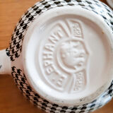 Teapot Elephant collection, houndsfoot, year 81