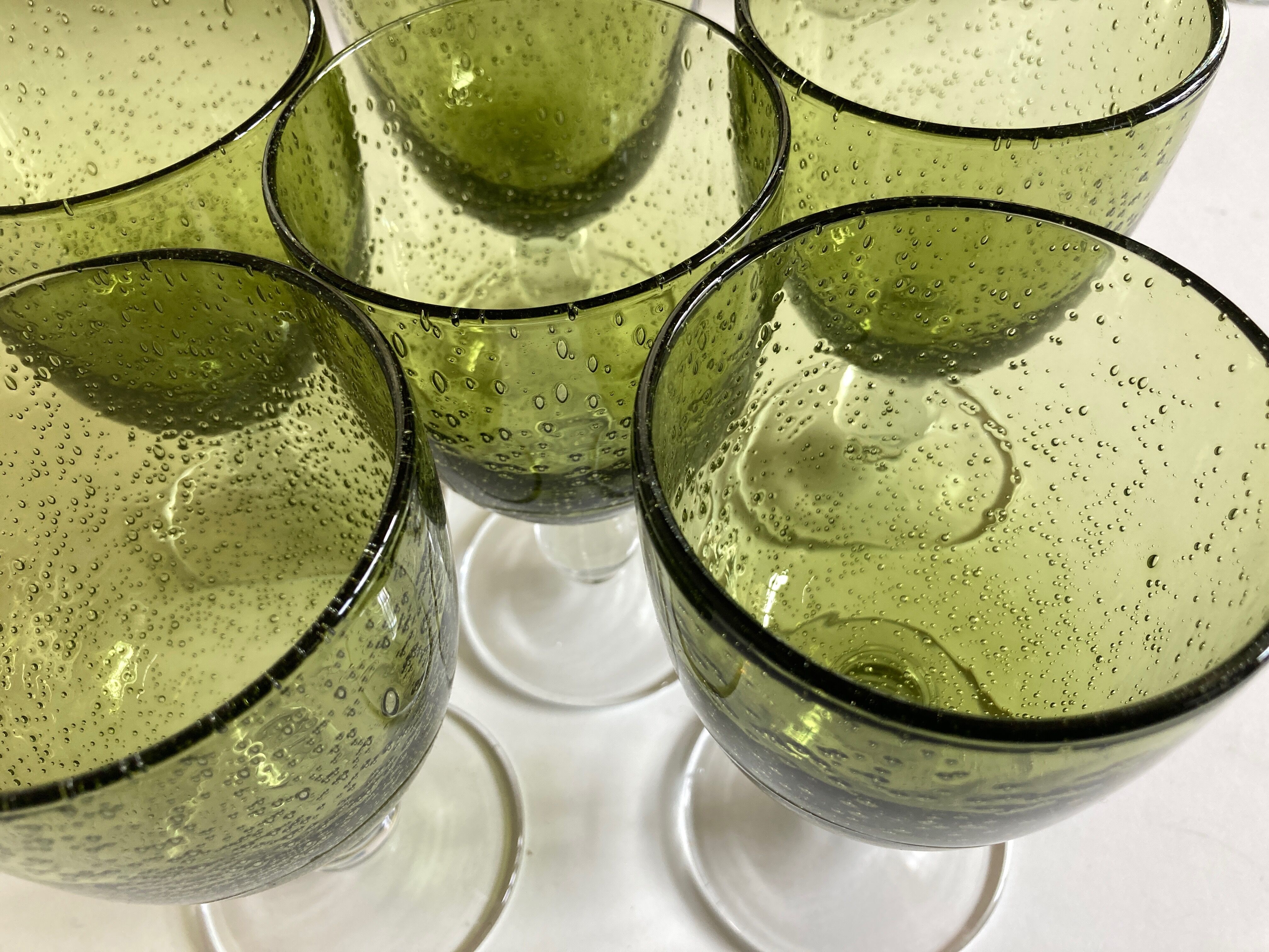 Set de 6 verres 1970 en verre bullé vert