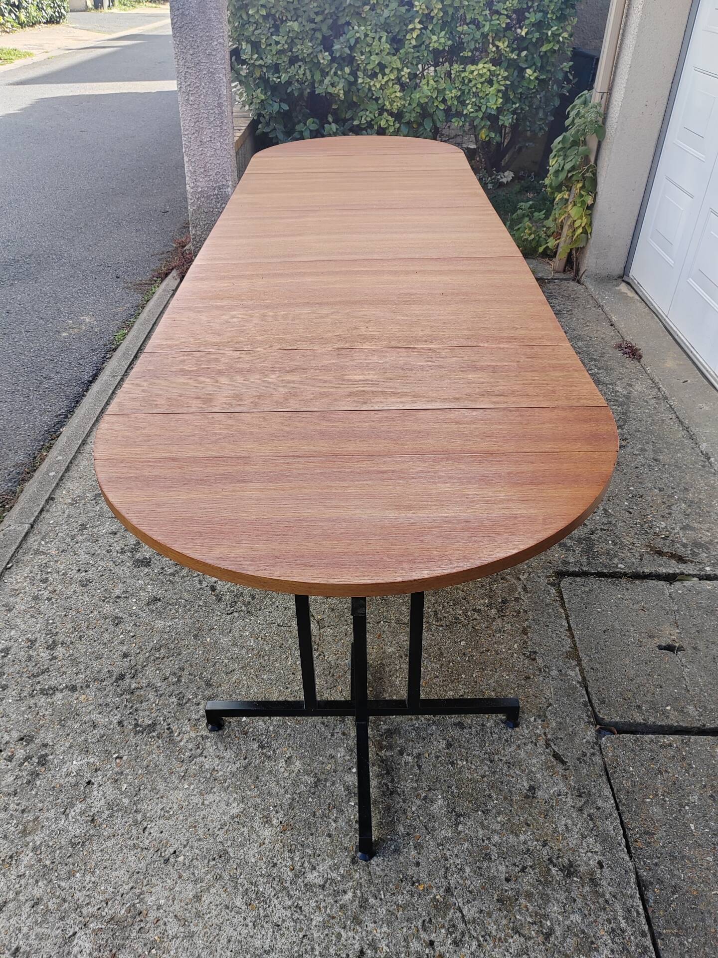 Extensible Torrens table