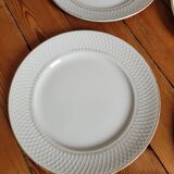Set of 8 L'Eclat L'Amandinoise flat plates