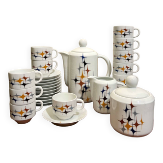 Berry porcelain tea/coffee service from the 70s