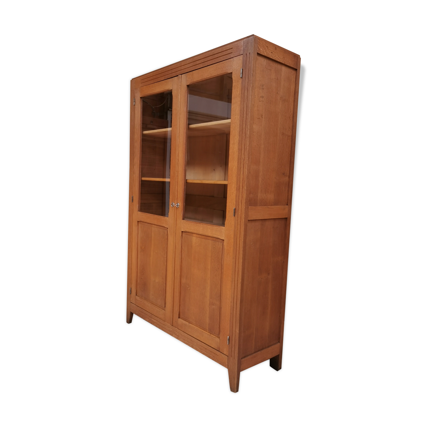 Glass cabinet