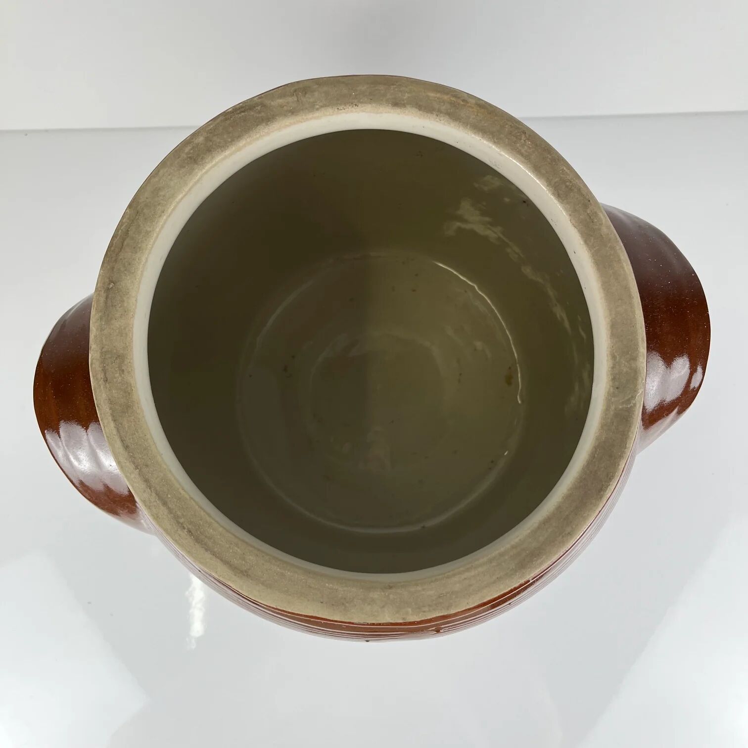 Large confit/grease pot, antique stoneware, brown colour, 1900.