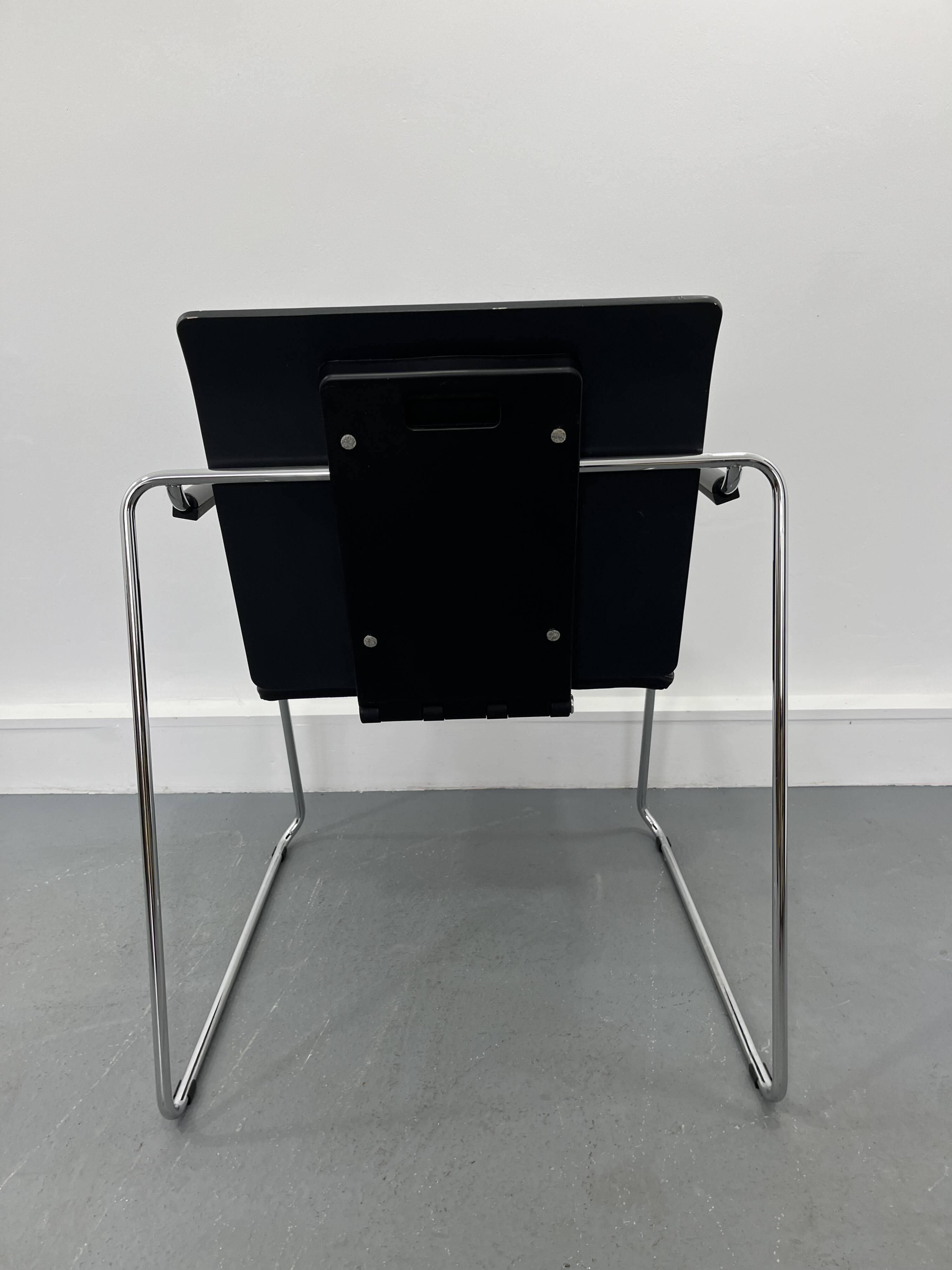 Seattable Ilian Milinov, 1980s