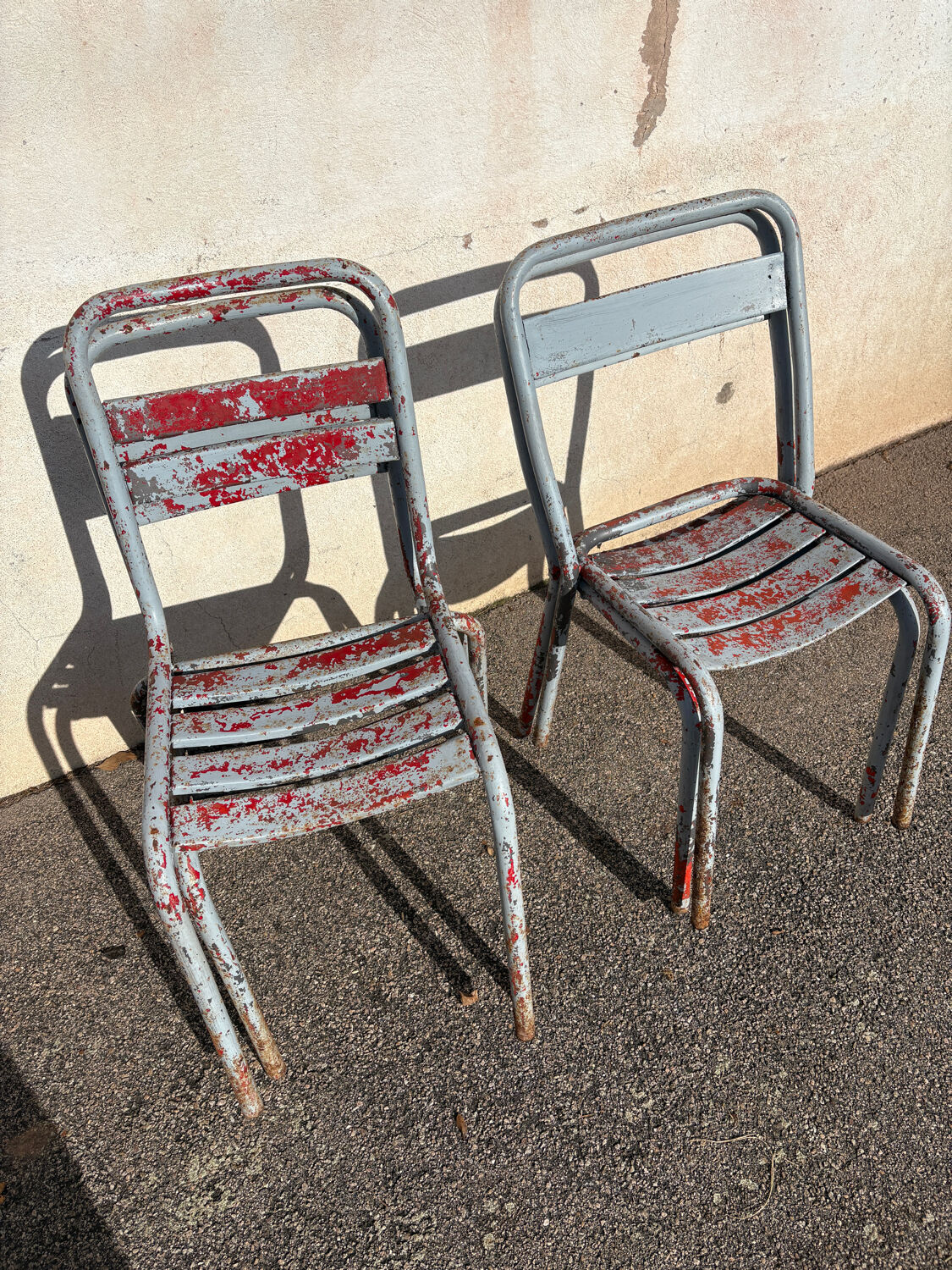 Set of 4 metal bistro chairs