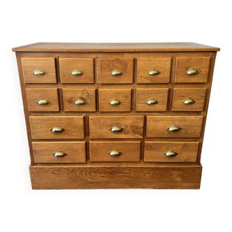16 drawer counter in solid oak